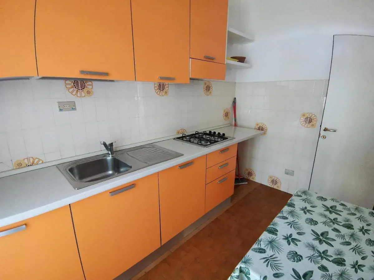 ** Üdülőpark Appartamenti Punta Gro Sirmione Olaszország