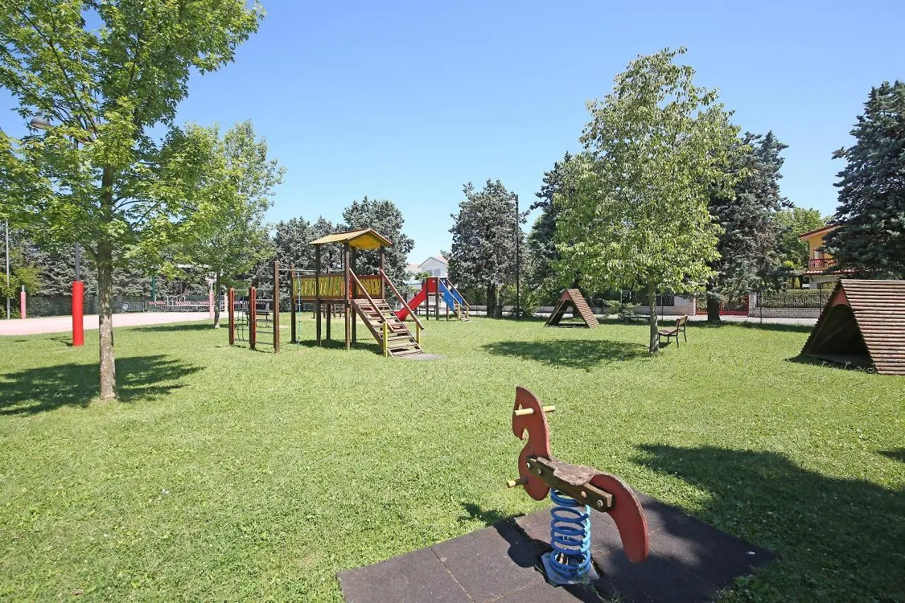 Appartamenti Punta Gro Sirmione Üdülőpark